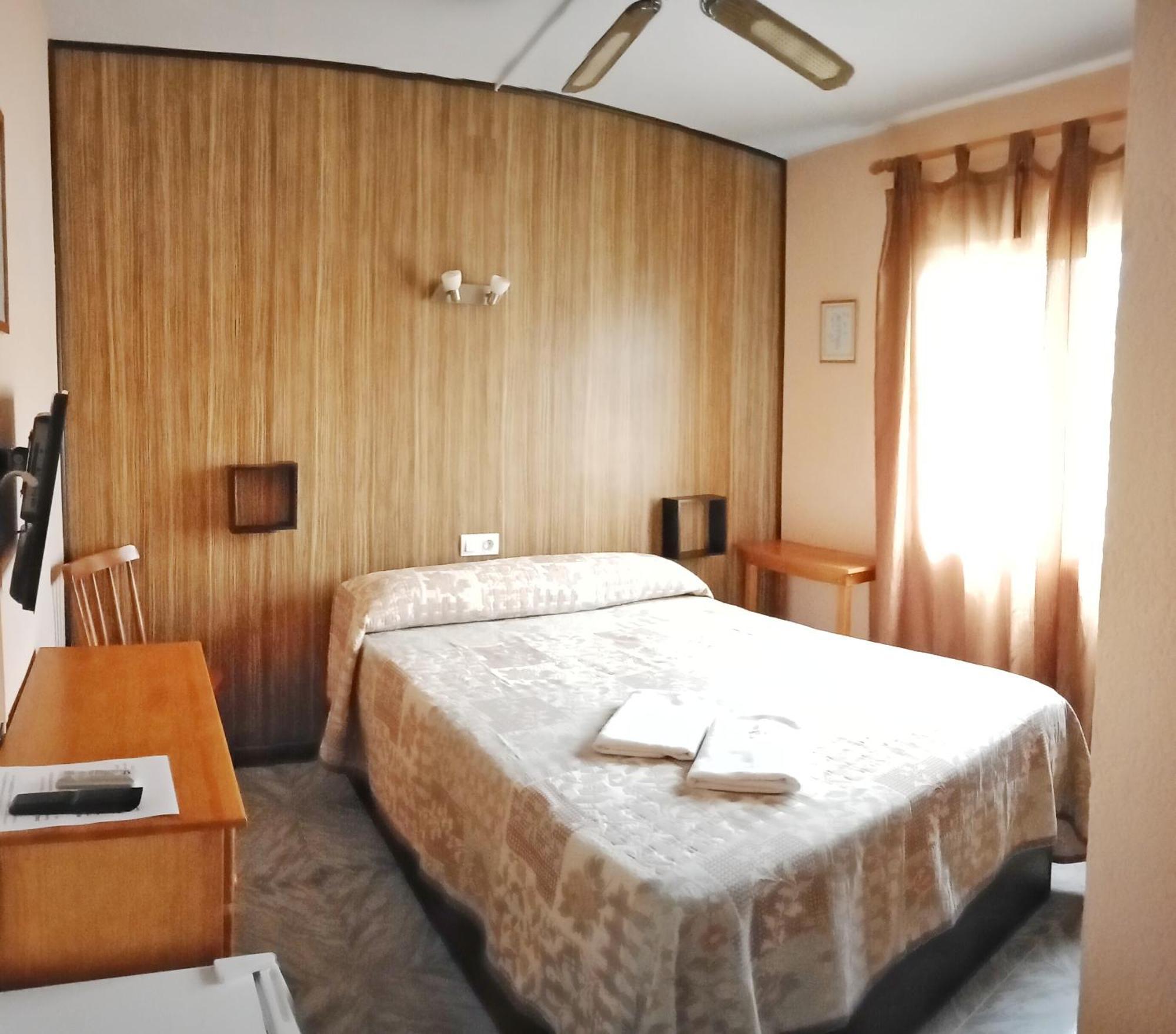 Hostal Cristina Denia Eksteriør bilde